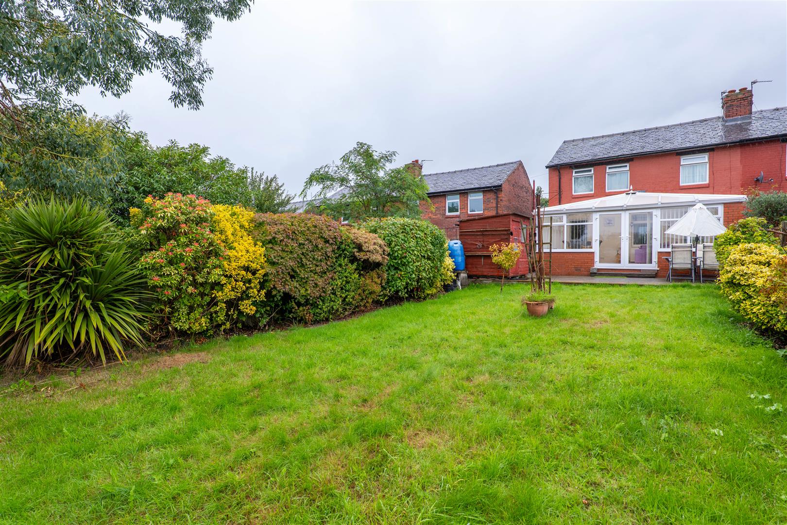 2 bed property in Harrison Road, Chorley